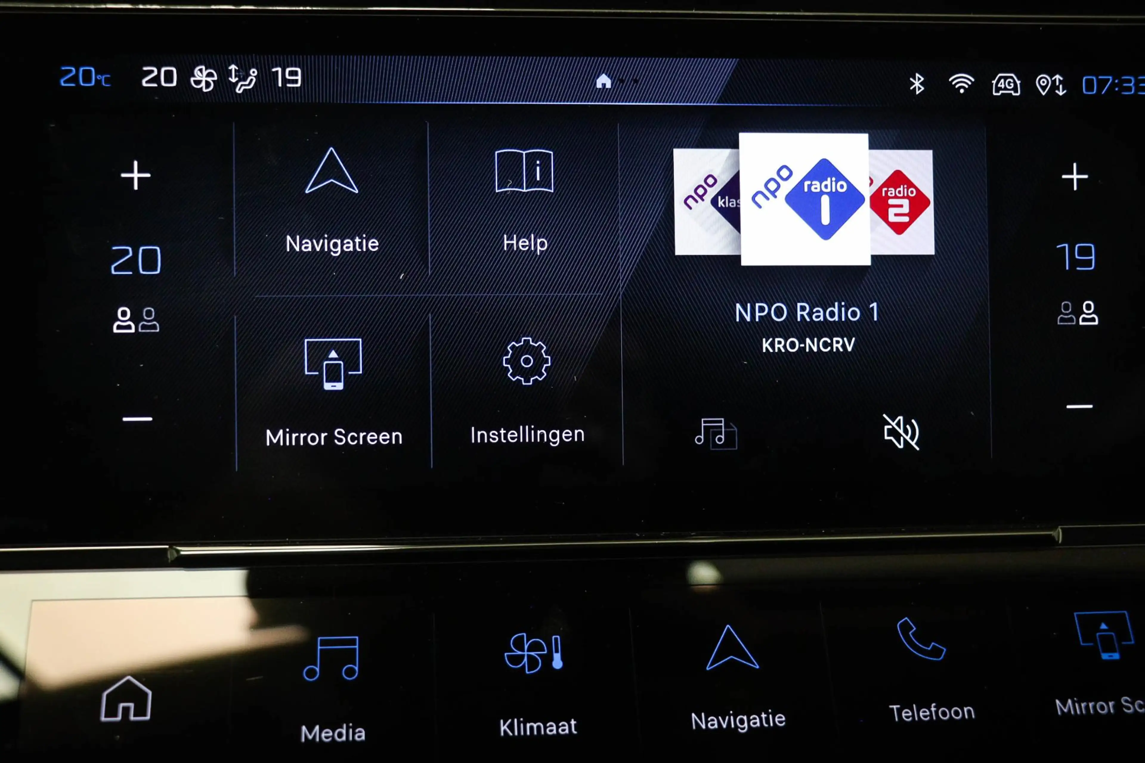 Peugeot 308 SW 1.2 Hybrid 136 e-DCS6 GT | LED | CLIMA | DAB | — photo 6