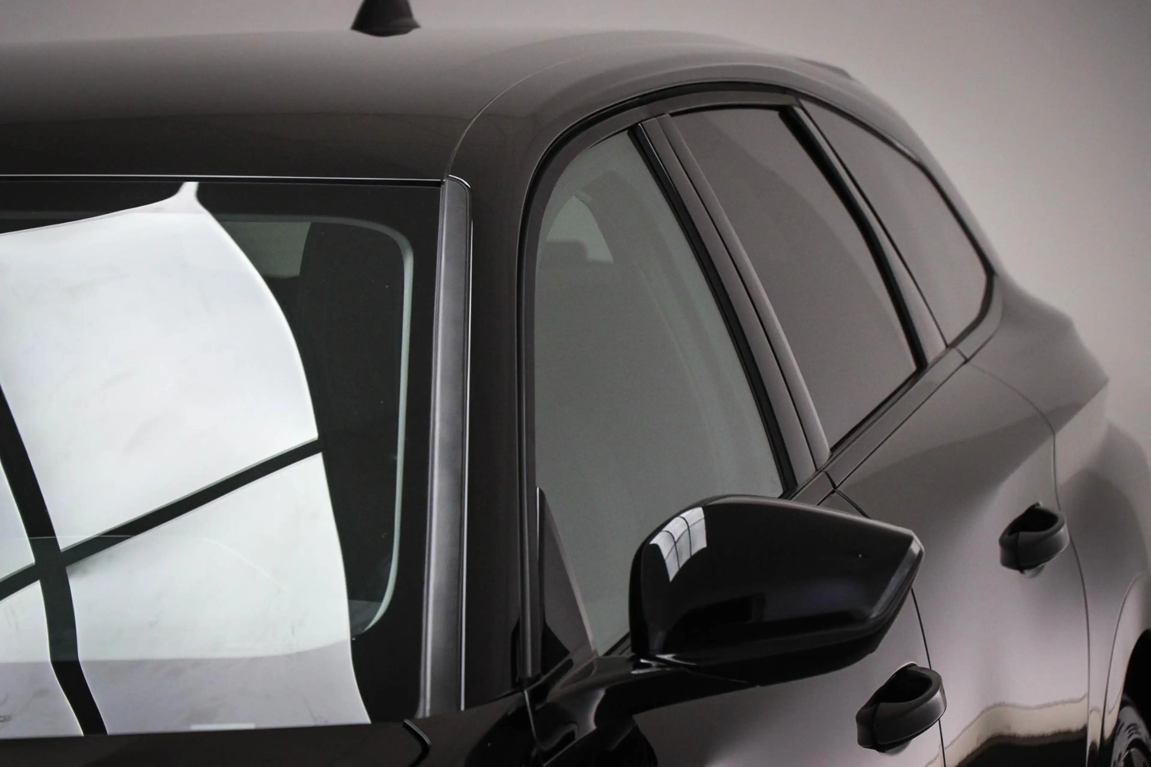 Peugeot 308 SW 1.2 Hybrid 136 e-DCS6 GT | LED | CLIMA | DAB | — photo 18