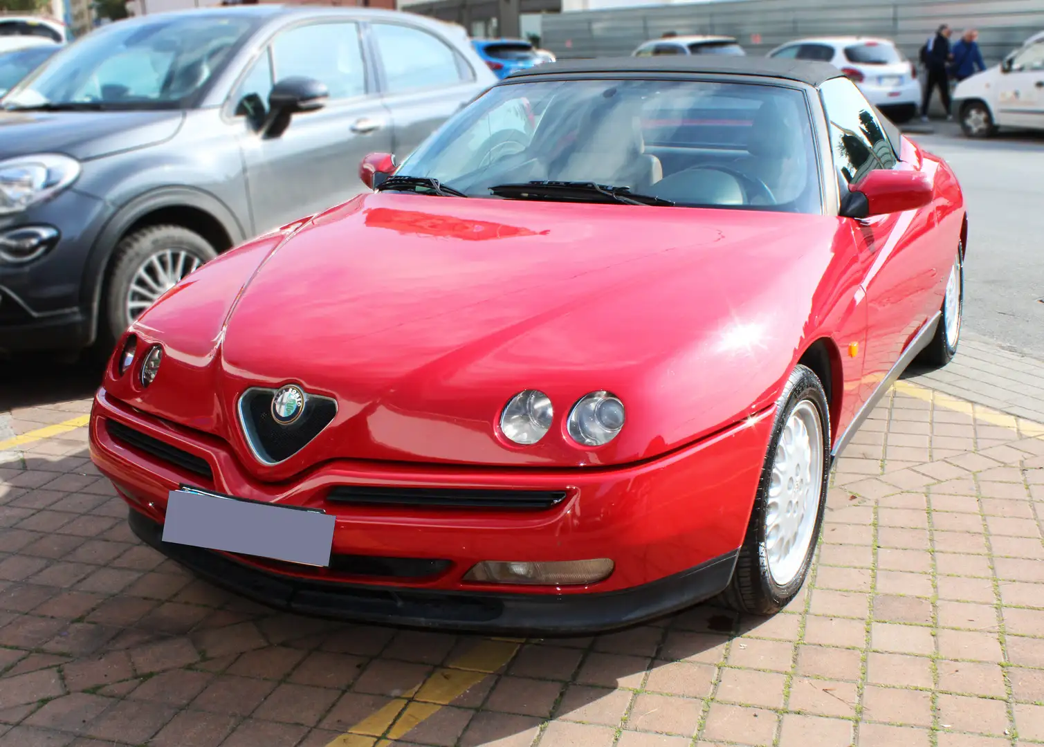 Alfa Romeo Spider Spider 2.0 16v Twin Spark Cat L Червоний - 2
