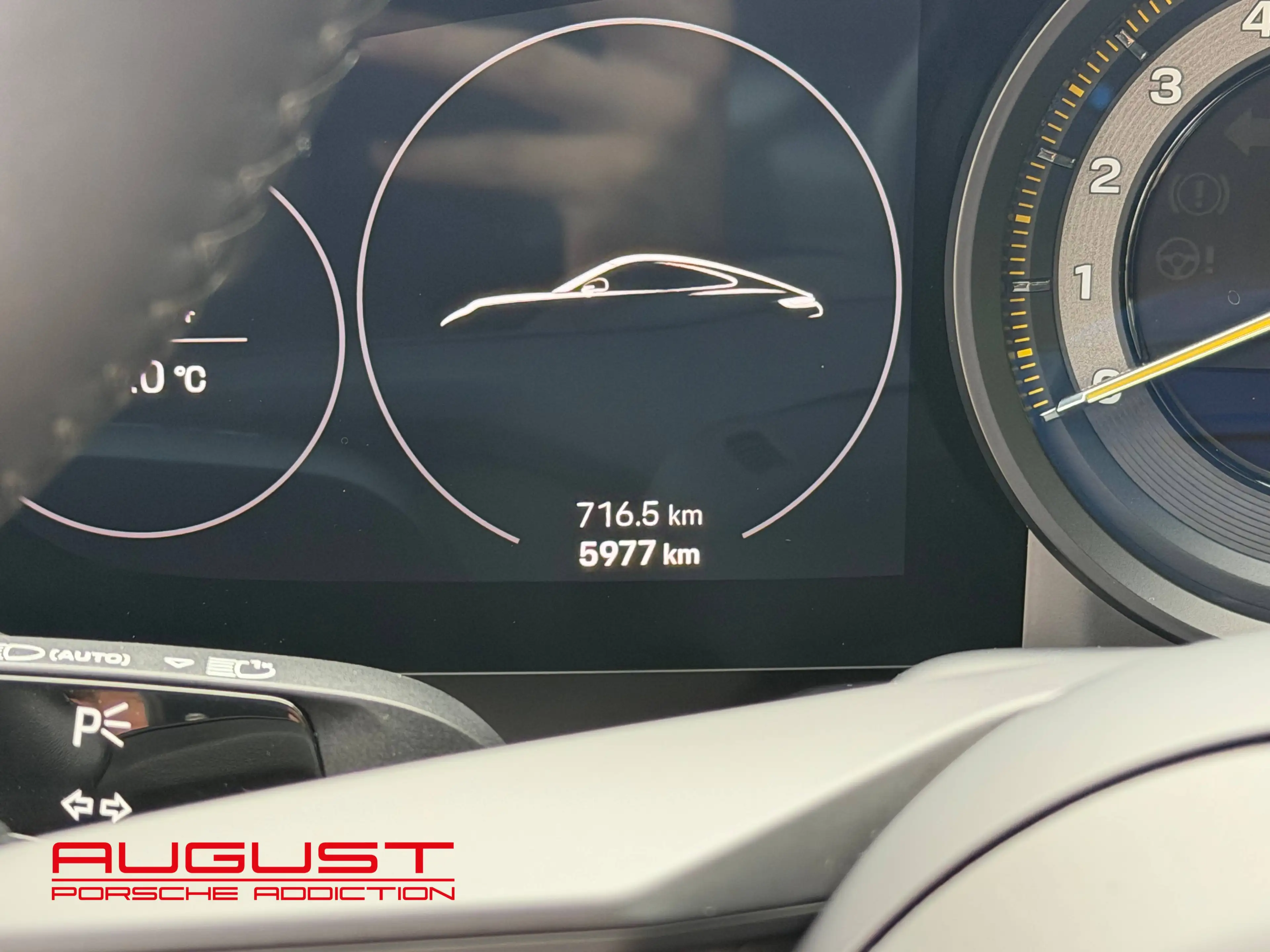 Porsche 992 992 GT3 Touring 2024 — photo 13
