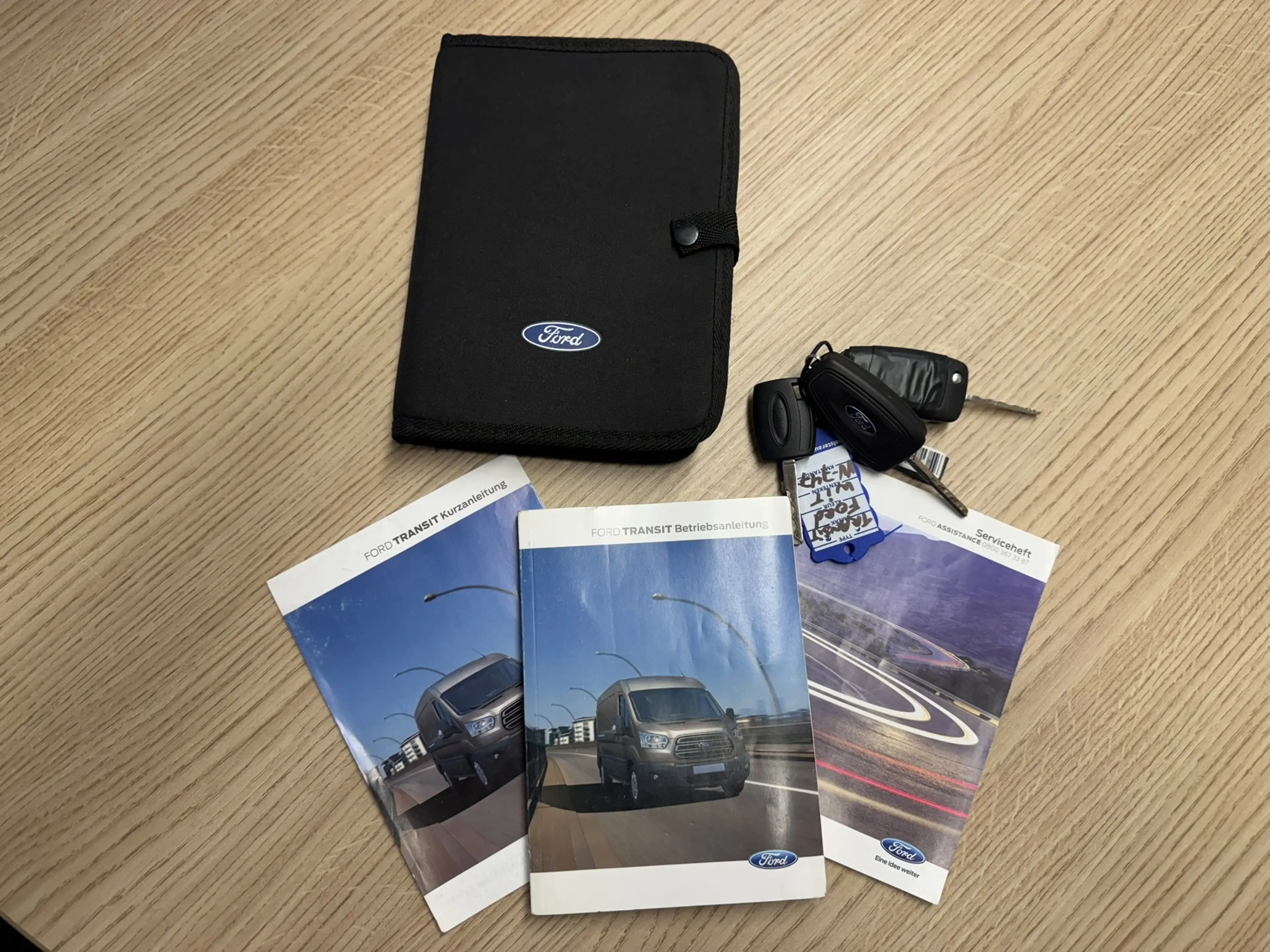 Ford Transit Ford Transit 350 2.2 TDCI Pick up Open laadbak Tre — photo 9