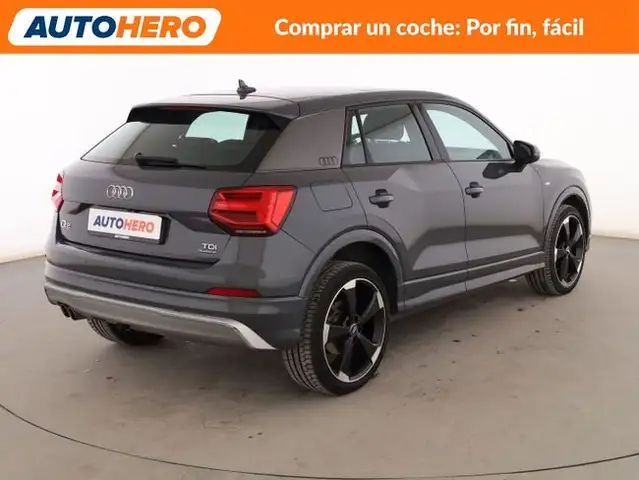 Audi Q2 view 6