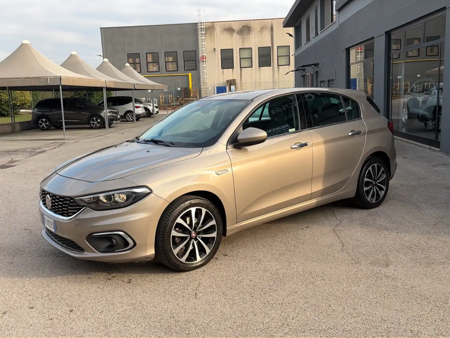 Fiat Tipo Tipo 1.6 Mjt S&S 5 porte Lounge Grau - 1