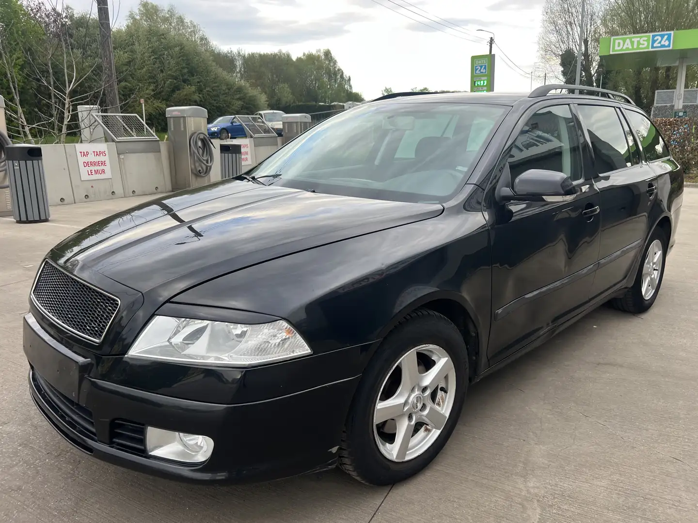 Skoda Octavia SW 1.9 TDi Elegance Black - 1