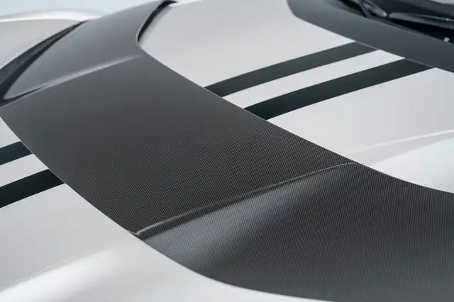 Ferrari 812 view 10