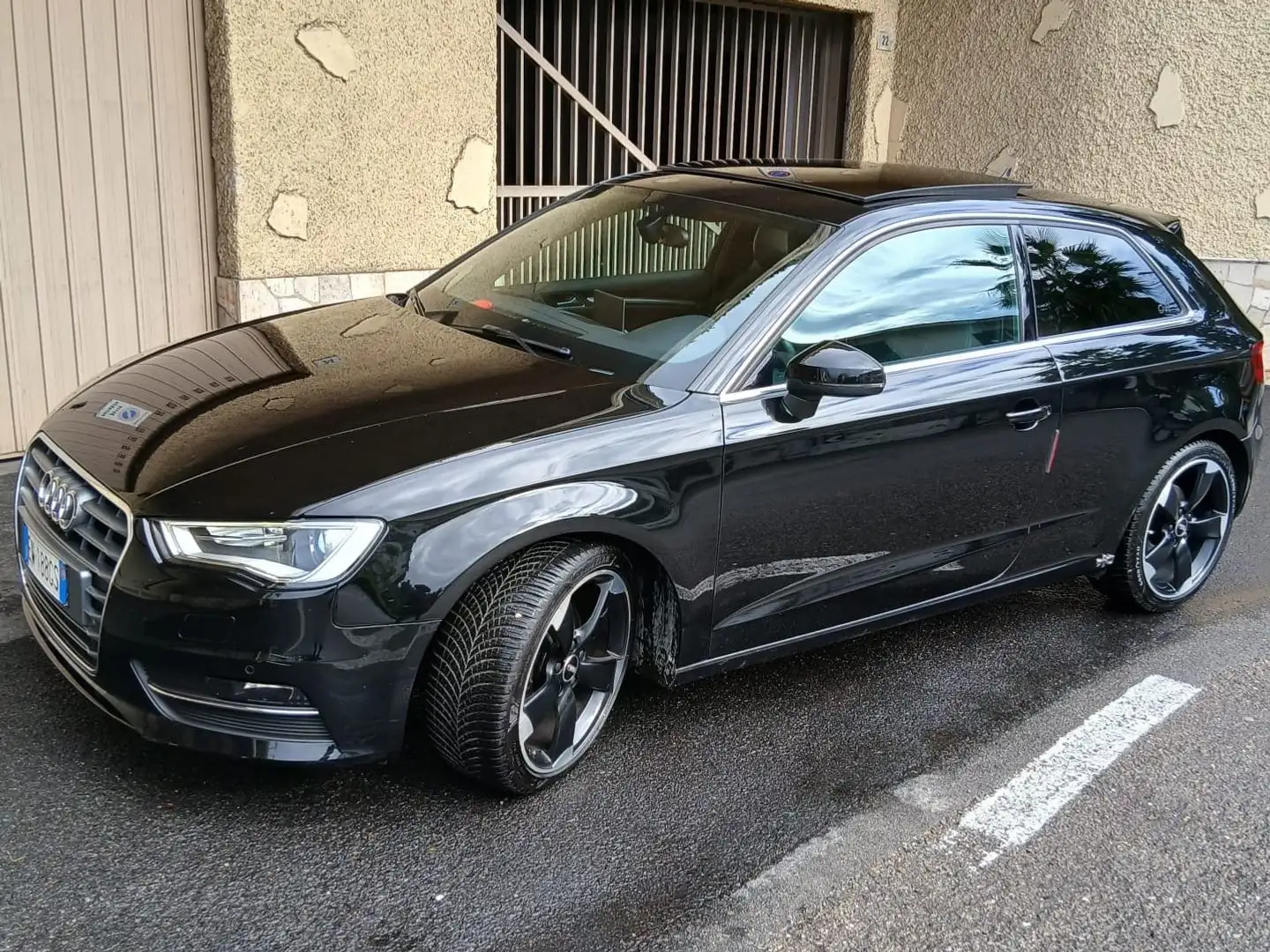 Audi A3 A3 III 2014 3p 1.6 tdi Admired 110cv Sline Nero - 1