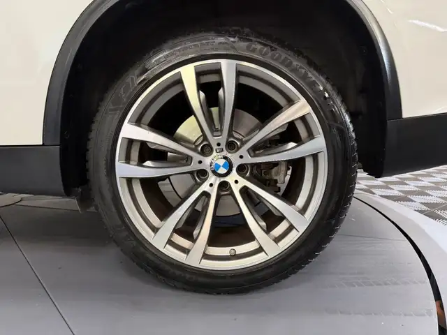 BMW X5 X5 view 24