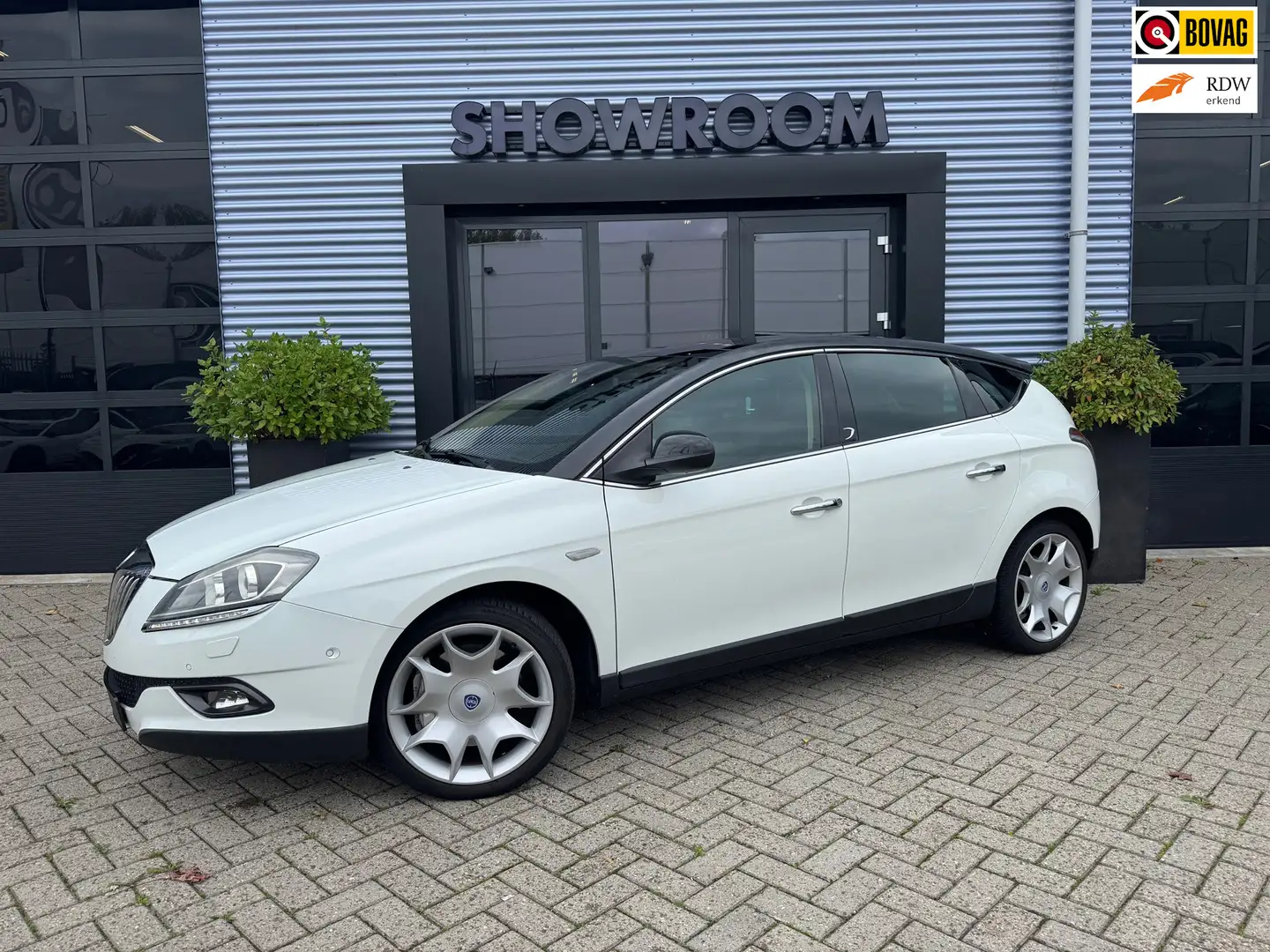 Lancia Delta 1.8-16V Di Oro Pano|Leder|Automaat|Airco|Stoelverw Blanc - 1