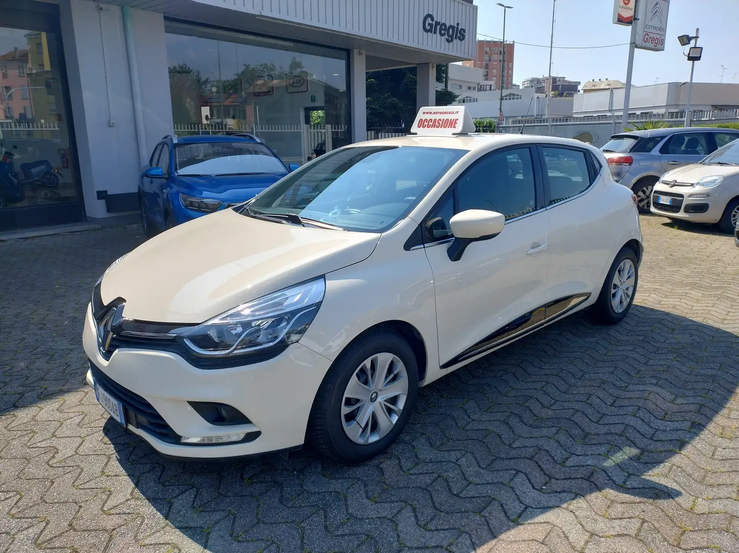 Renault Clio 0.9 tce energy Zen 90cv - GARANZIA FINO 24 MESI Béžová - 1