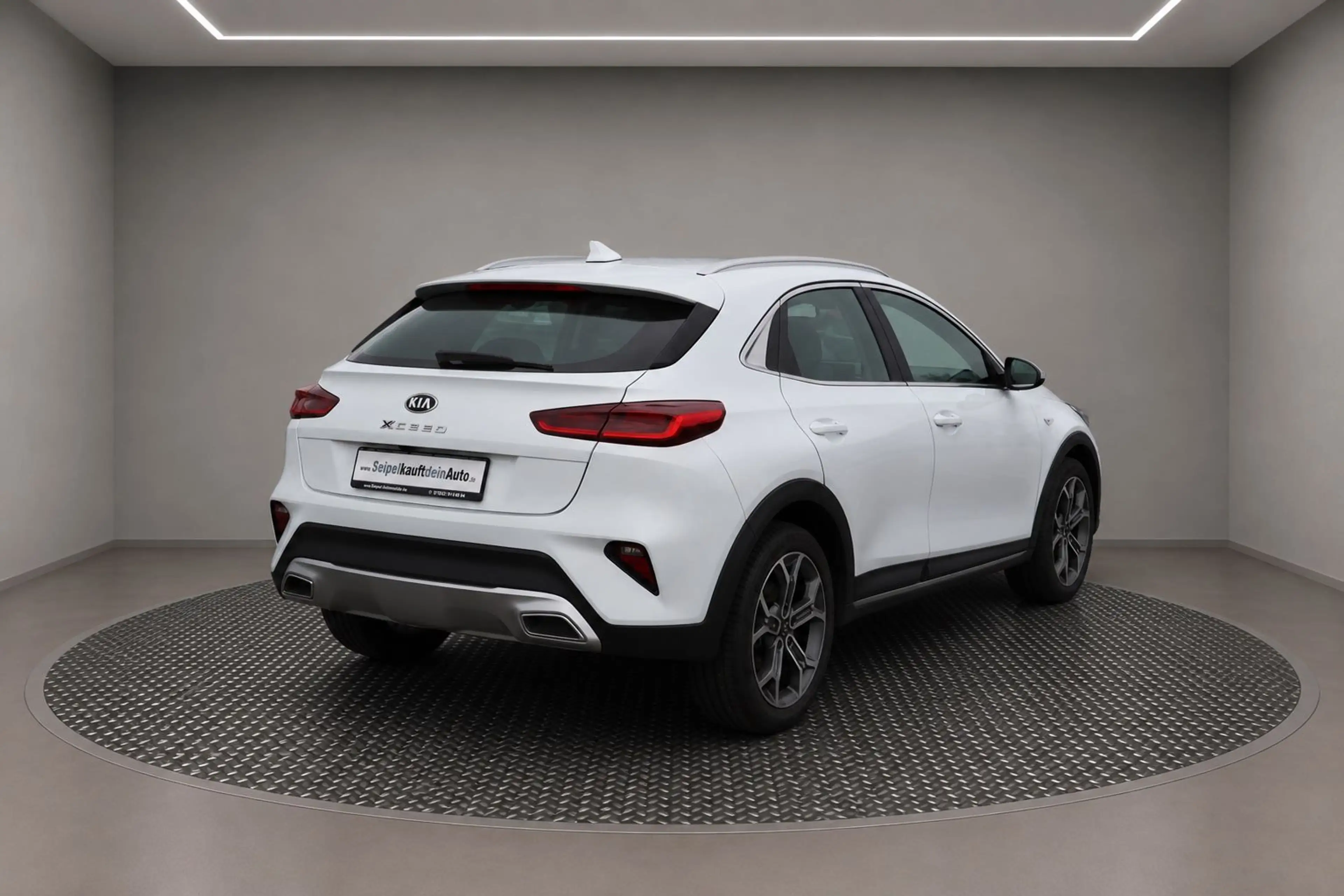 Kia XCeed Vision 1.5 T-GDI /KAMERA/NAVI/SHZ/LRHZ/ — photo 6