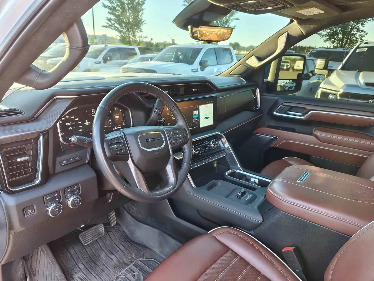 GMC Sierra 3500HD photo GMC Sierra 3500HD