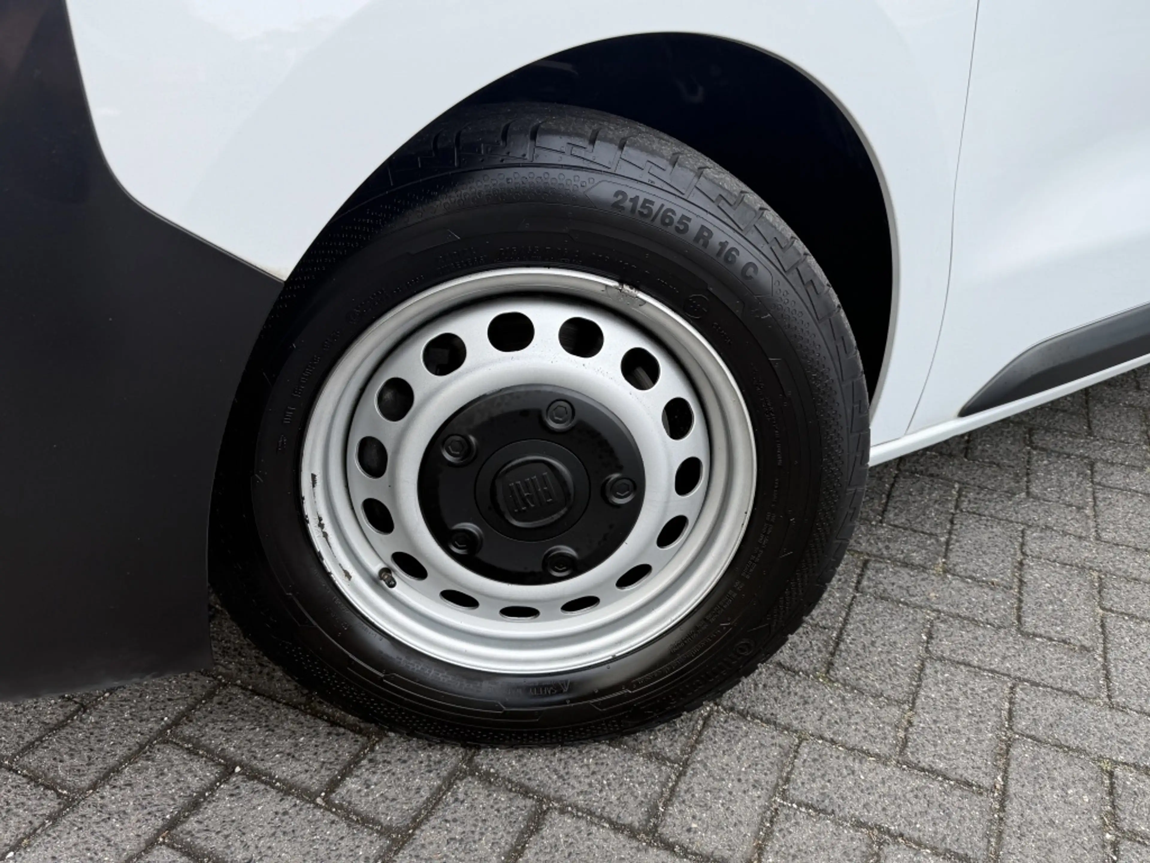 Fiat Scudo 2.0 MultiJet L2H1 SX — photo 2