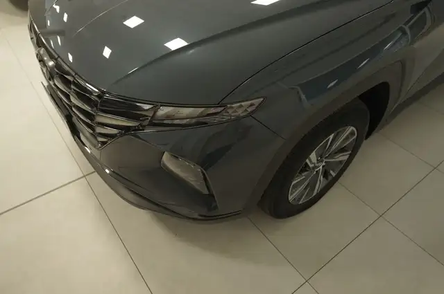 Hyundai Tucson view 12