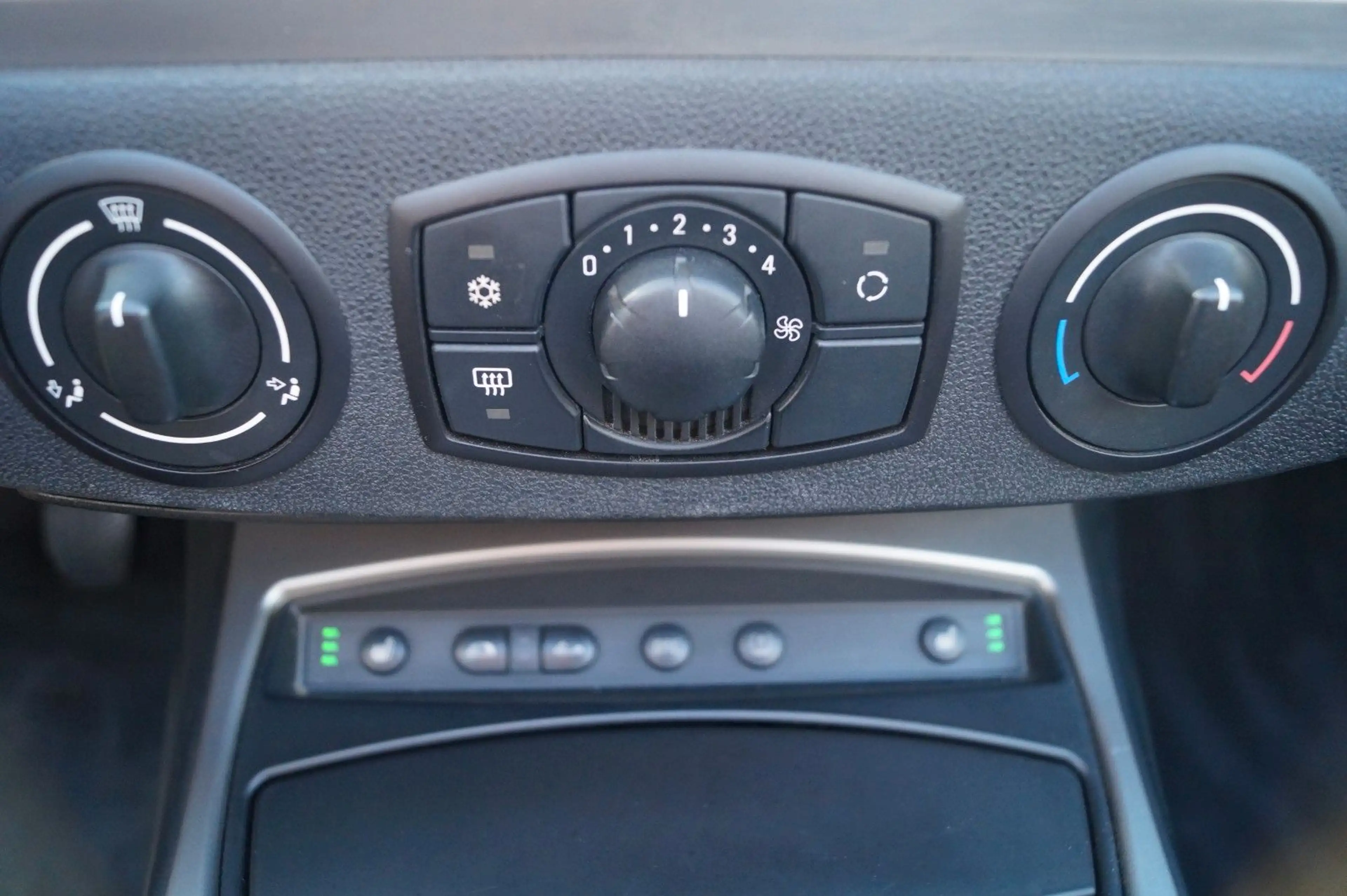 BMW Z4 Roadster 2.5 i *Navi*SHZ*PDC*Klima*Radio* — photo 11