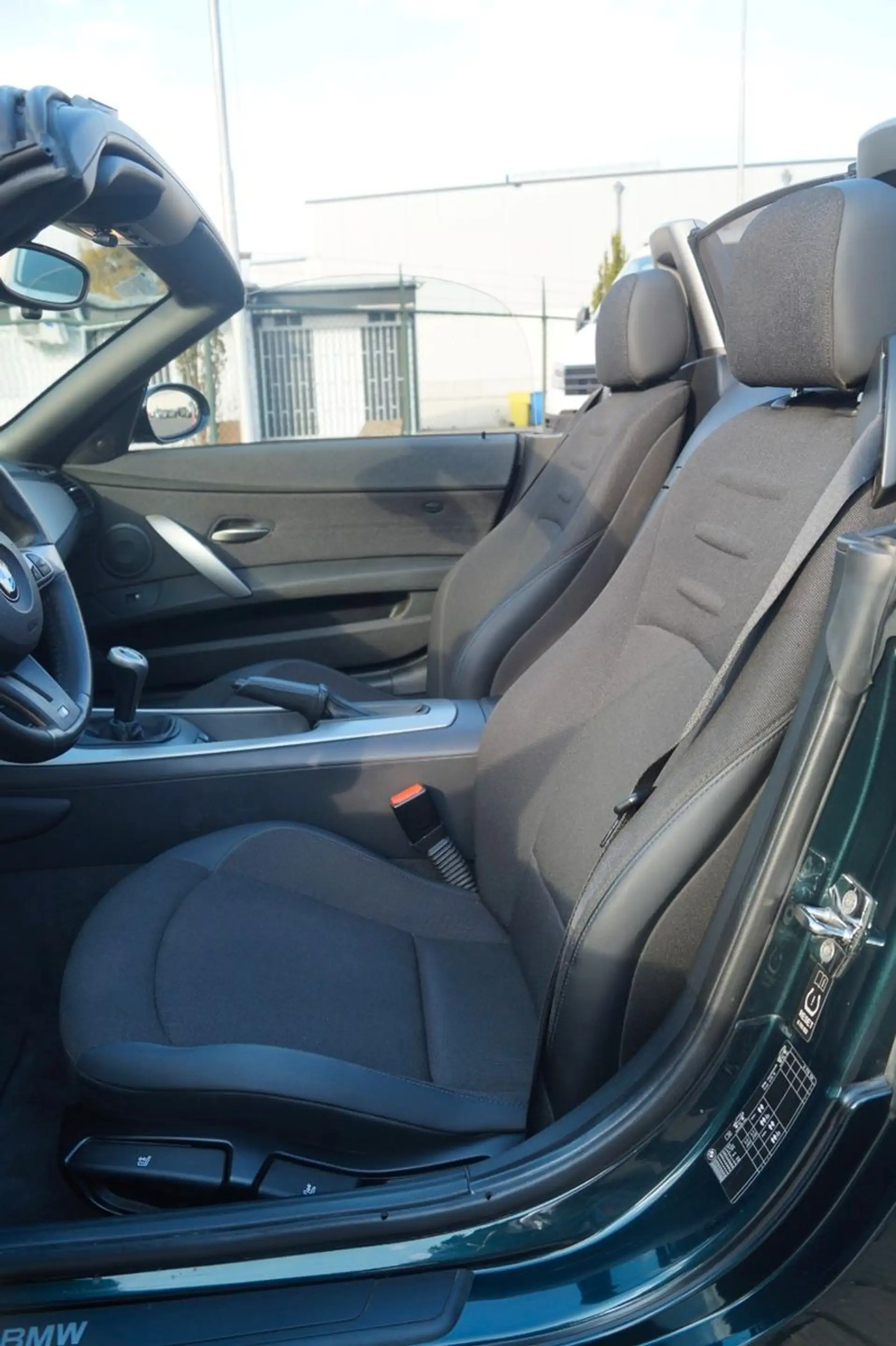 BMW Z4 Roadster 2.5 i *Navi*SHZ*PDC*Klima*Radio* — photo 14