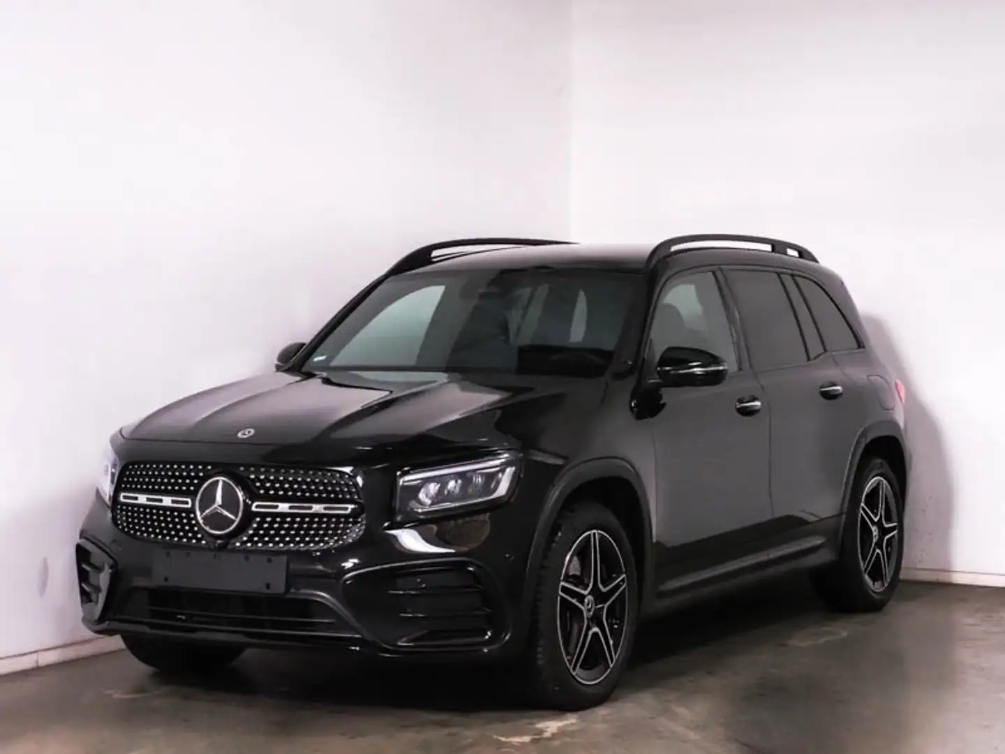 Mercedes-Benz GLB 250 4M AMG-Line Premium+Night+KEYLESS+360°-K Zwart - 1