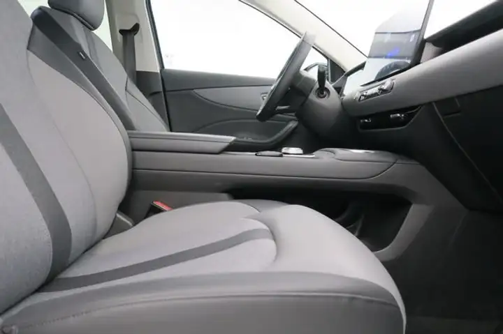 MG S5 2025, foto 16