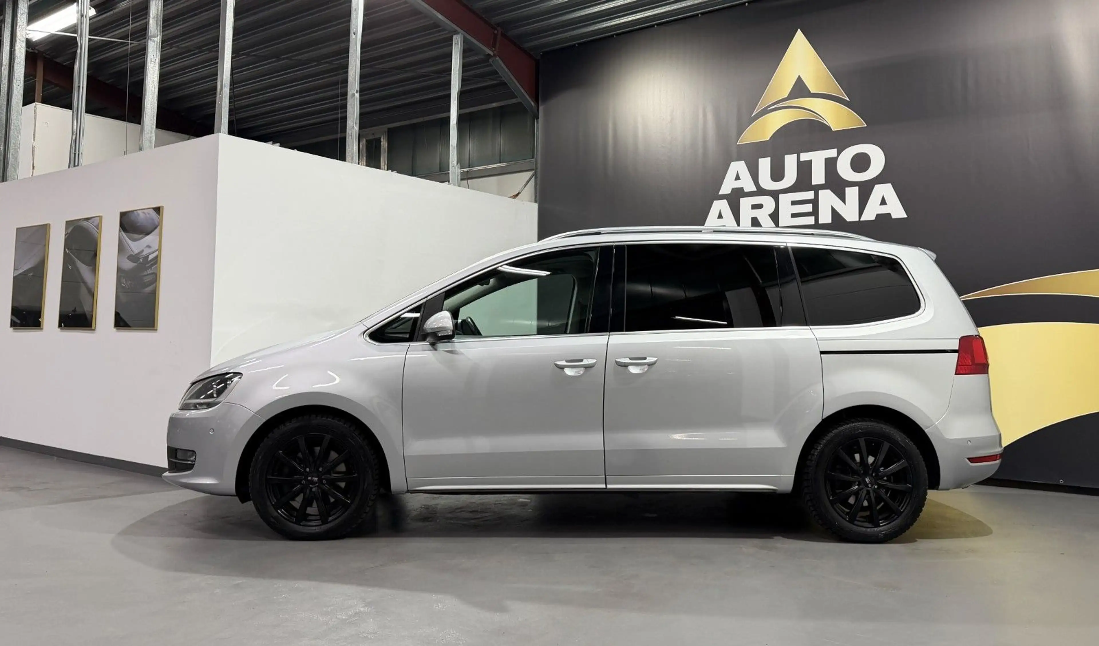 Volkswagen Sharan Highline 2.0 TDI DSG PANO*Memory*Temp*AHK — photo 4