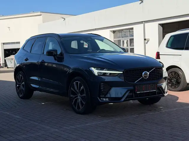 Volvo XC60 view 11