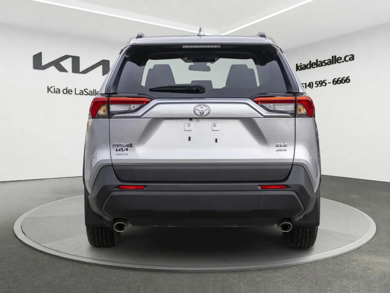 Toyota RAV 4 снимка Toyota RAV 4
