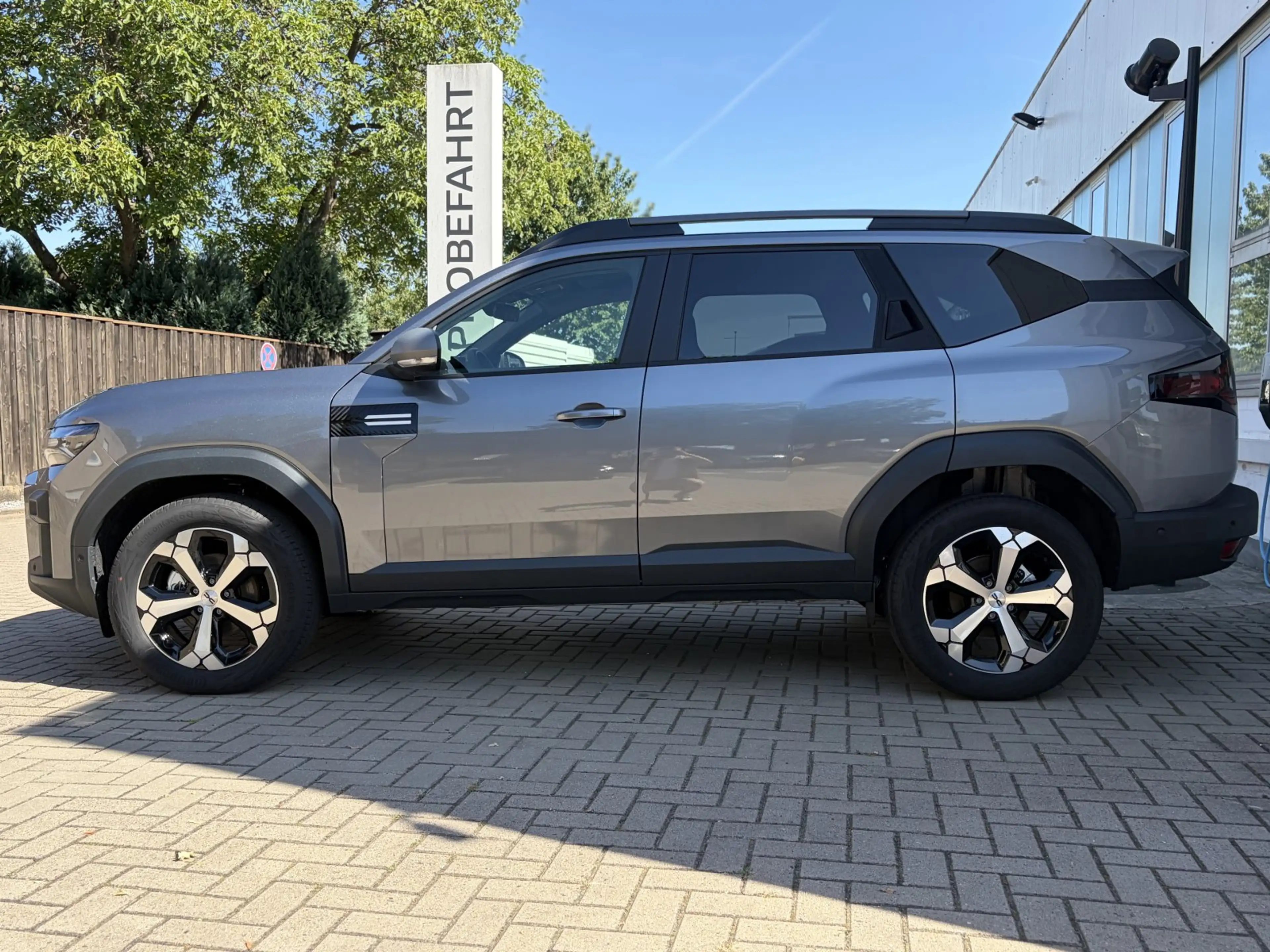 Dacia Bigster Hybrid 155 Journey *RFK *LHZ *Carplay — photo 12