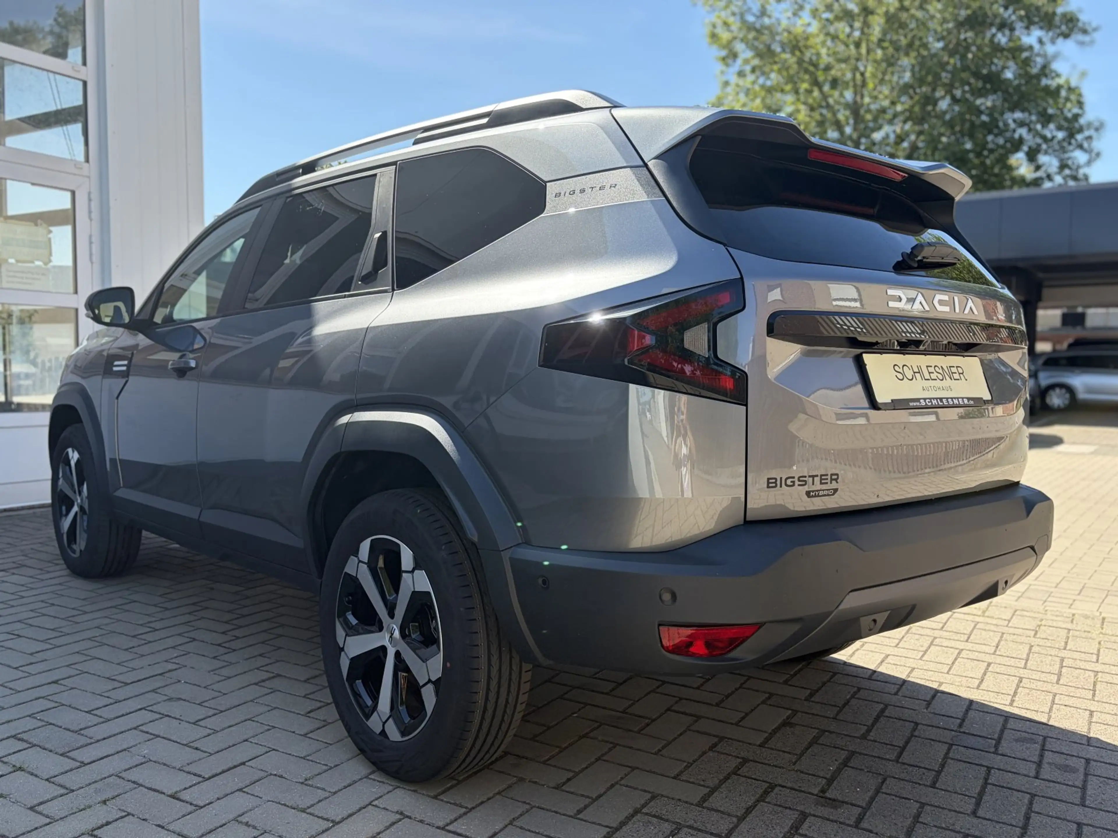 Dacia Bigster Hybrid 155 Journey *RFK *LHZ *Carplay — photo 11