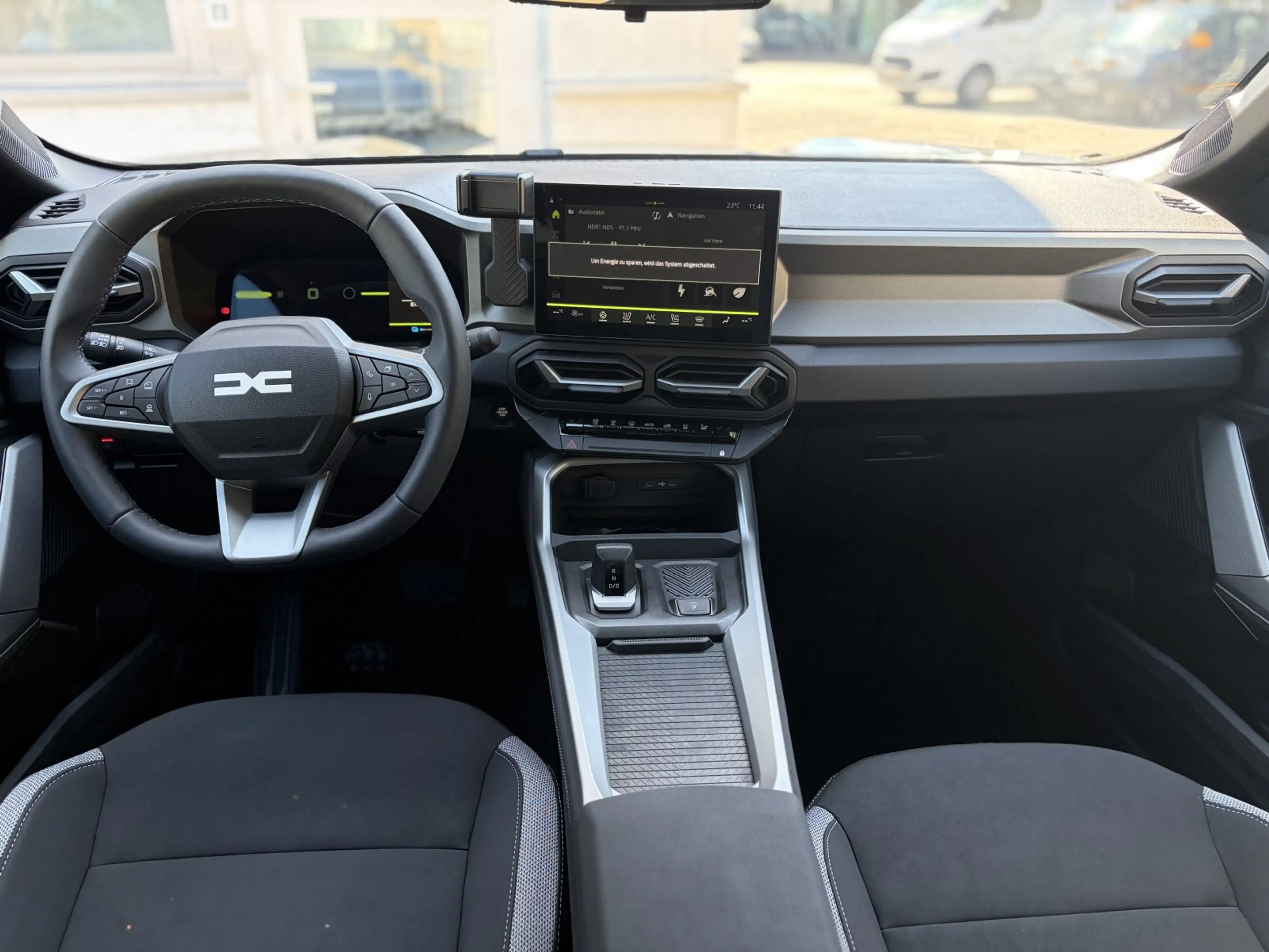 Dacia Bigster Hybrid 155 Journey *RFK *LHZ *Carplay — photo 14