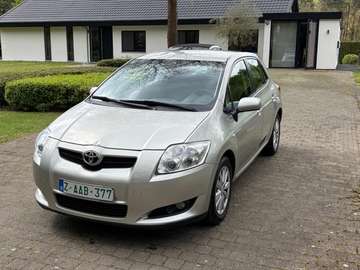Auris 1.4 D-4D Linea Luna Pack - Airco