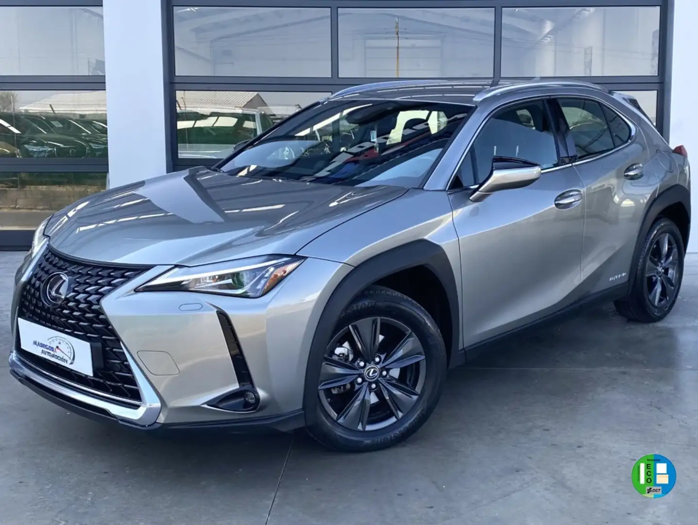 Lexus UX 250h Business Navigation 2WD Beige - 2