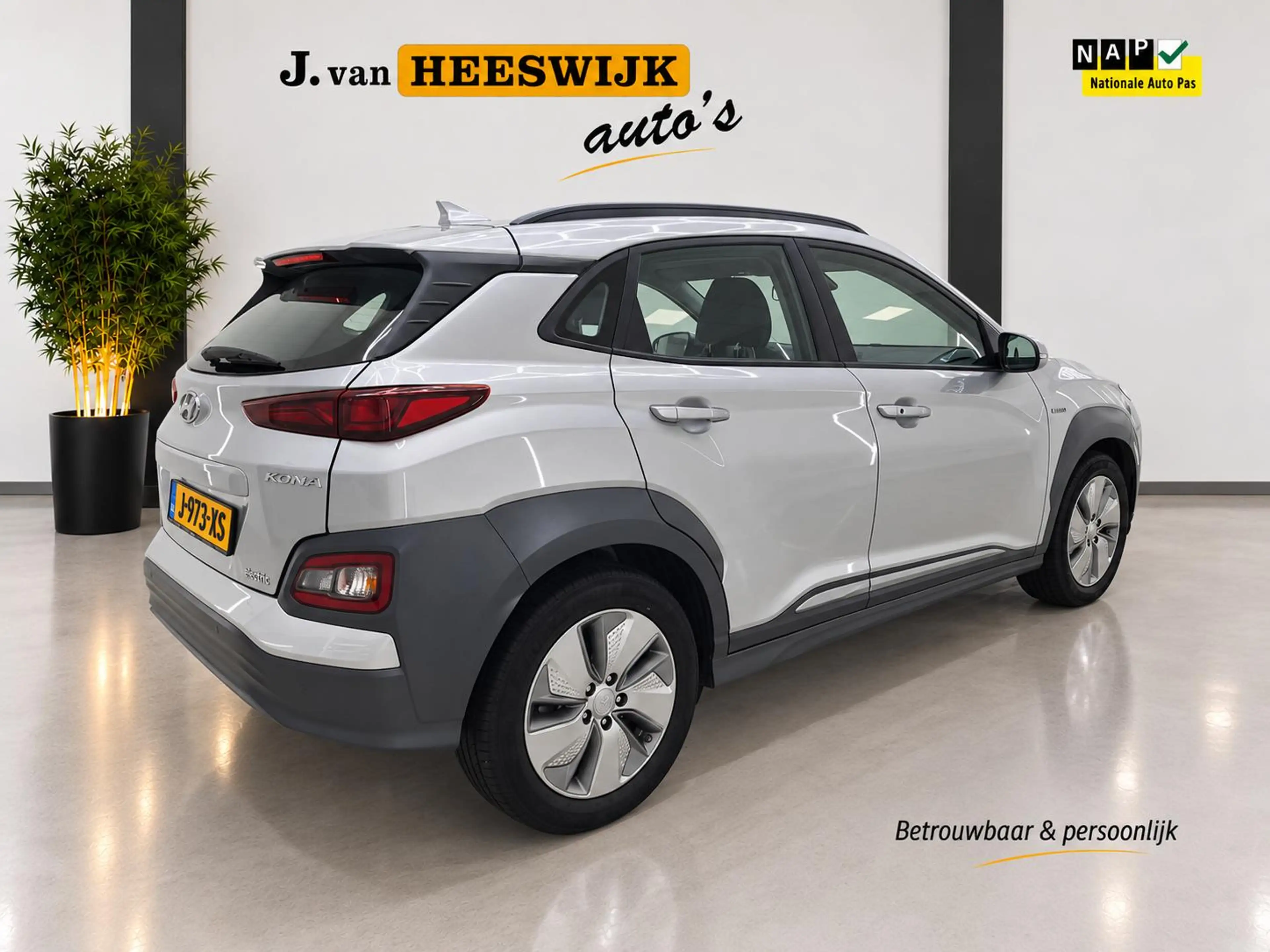 Hyundai KONA EV Comfort 64 kWh SOH 98,9 % | 3 Fase laden | Park — photo 7