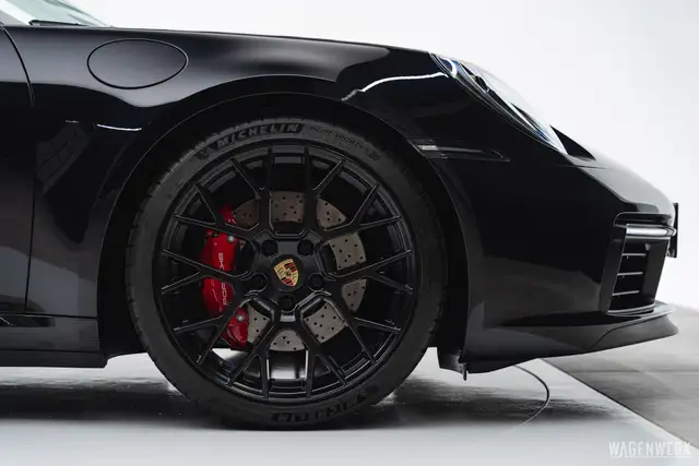 Porsche 992 Carrera 4S Coupe PDK LIFTACHSE BOSE SPORT-CHRONO Ansicht 9