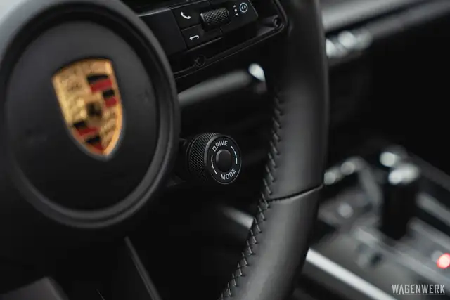 Porsche 992 Carrera 4S Coupe PDK LIFTACHSE BOSE SPORT-CHRONO Ansicht 48