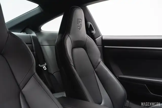 Porsche 992 Carrera 4S Coupe PDK LIFTACHSE BOSE SPORT-CHRONO Ansicht 34