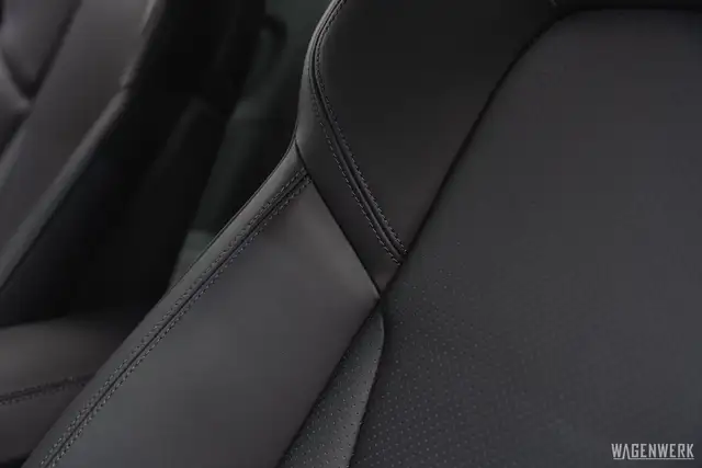 Porsche 992 Carrera 4S Coupe PDK LIFTACHSE BOSE SPORT-CHRONO Ansicht 36