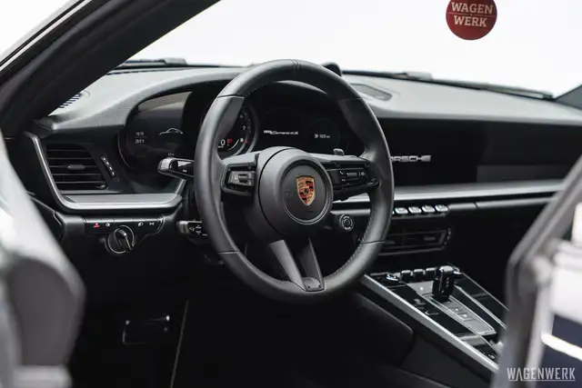 Porsche 992 Carrera 4S Coupe PDK LIFTACHSE BOSE SPORT-CHRONO Ansicht 12