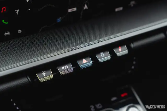 Porsche 992 Carrera 4S Coupe PDK LIFTACHSE BOSE SPORT-CHRONO Ansicht 43