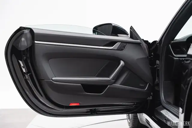 Porsche 992 Carrera 4S Coupe PDK LIFTACHSE BOSE SPORT-CHRONO Ansicht 29