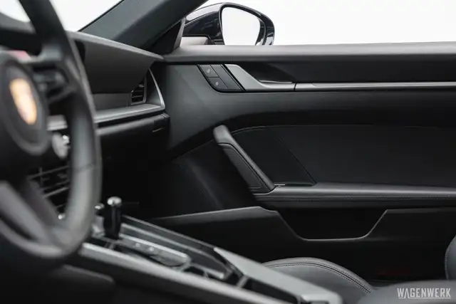 Porsche 992 Carrera 4S Coupe PDK LIFTACHSE BOSE SPORT-CHRONO Ansicht 46