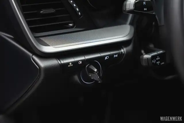 Porsche 992 Carrera 4S Coupe PDK LIFTACHSE BOSE SPORT-CHRONO Ansicht 50