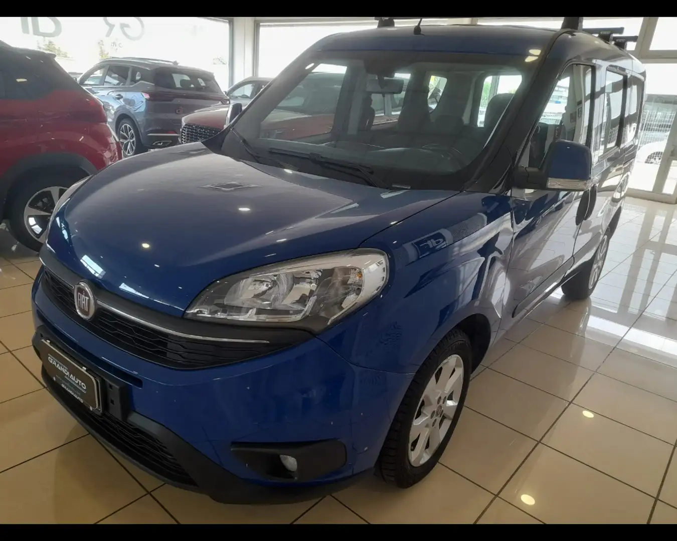 Fiat Doblo II -  1.6 mjt 16v Easy 120cv Blauw - 1