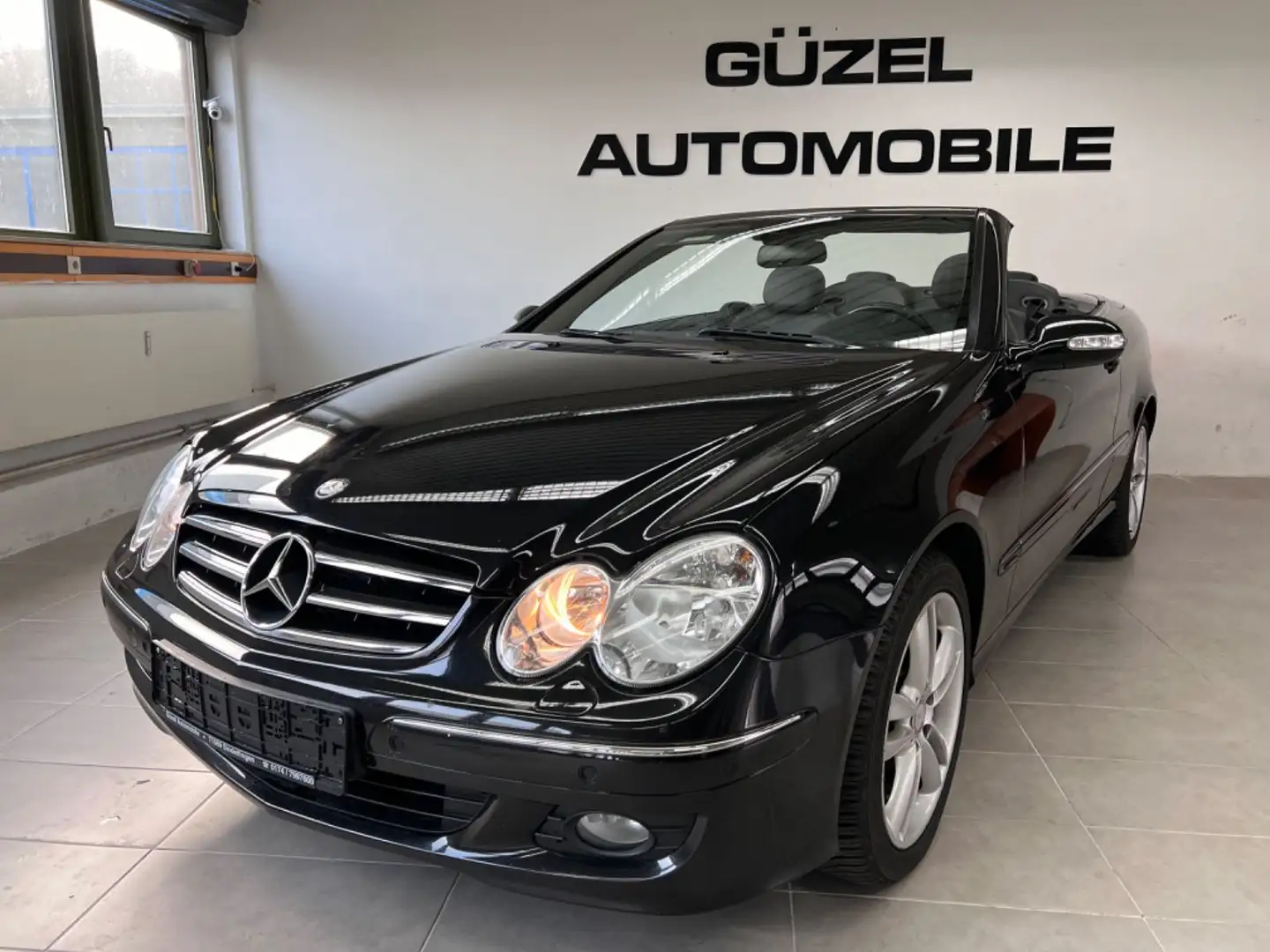 Mercedes-Benz CLK 200 Kompressor Cabrio AVANTGARDE/AUT/PTS/SHZ Schwarz - 1