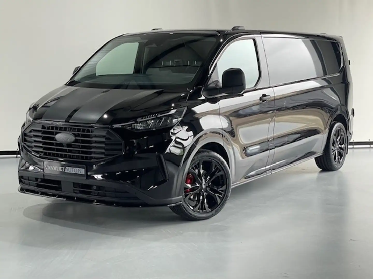 Ford Transit Custom 320 2.0 TDCI L2H1 AUT 170 PK NEXT LEVEL Navi Apple Zwart - 1
