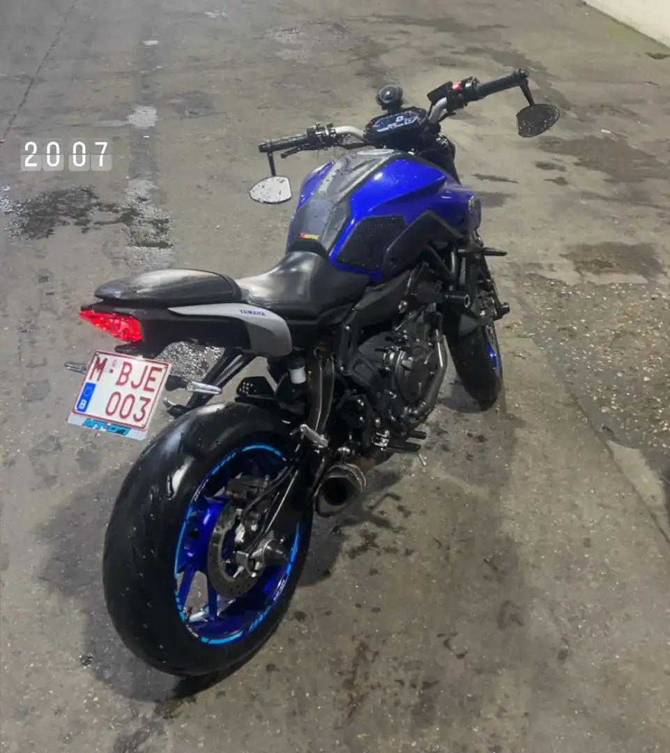 Yamaha MT-07 full power op papier A2 - 1