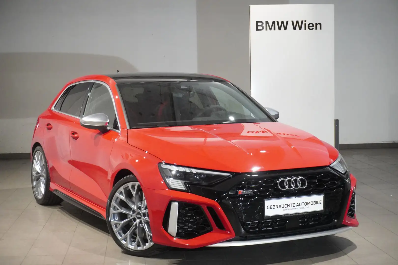Audi RS3 RS3 Sportback Rot - 1
