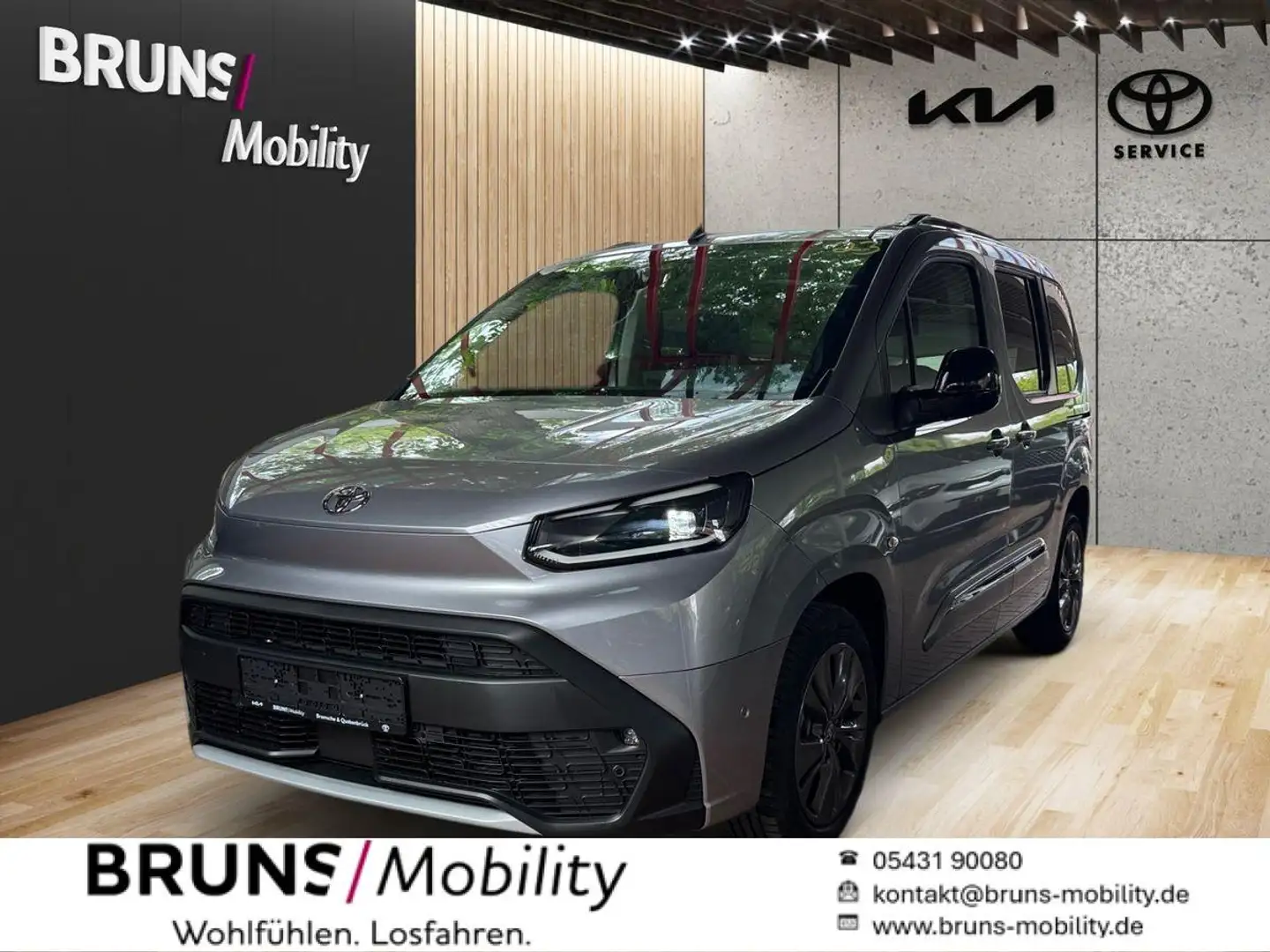 Toyota Proace City Verso 1.5 Automatik Lounge Panorama Plateado - 1