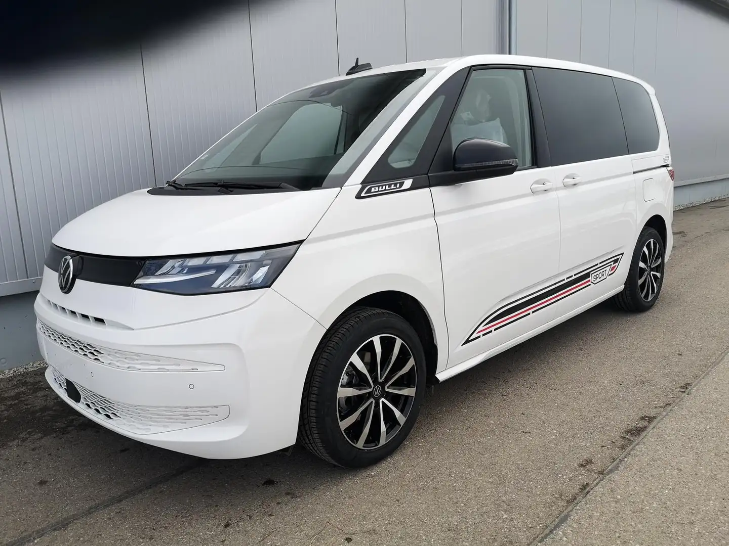 Volkswagen T7 Multivan 2.0 TDI KÜ DSG Navi Standh. Sport Edition Weiß - 1