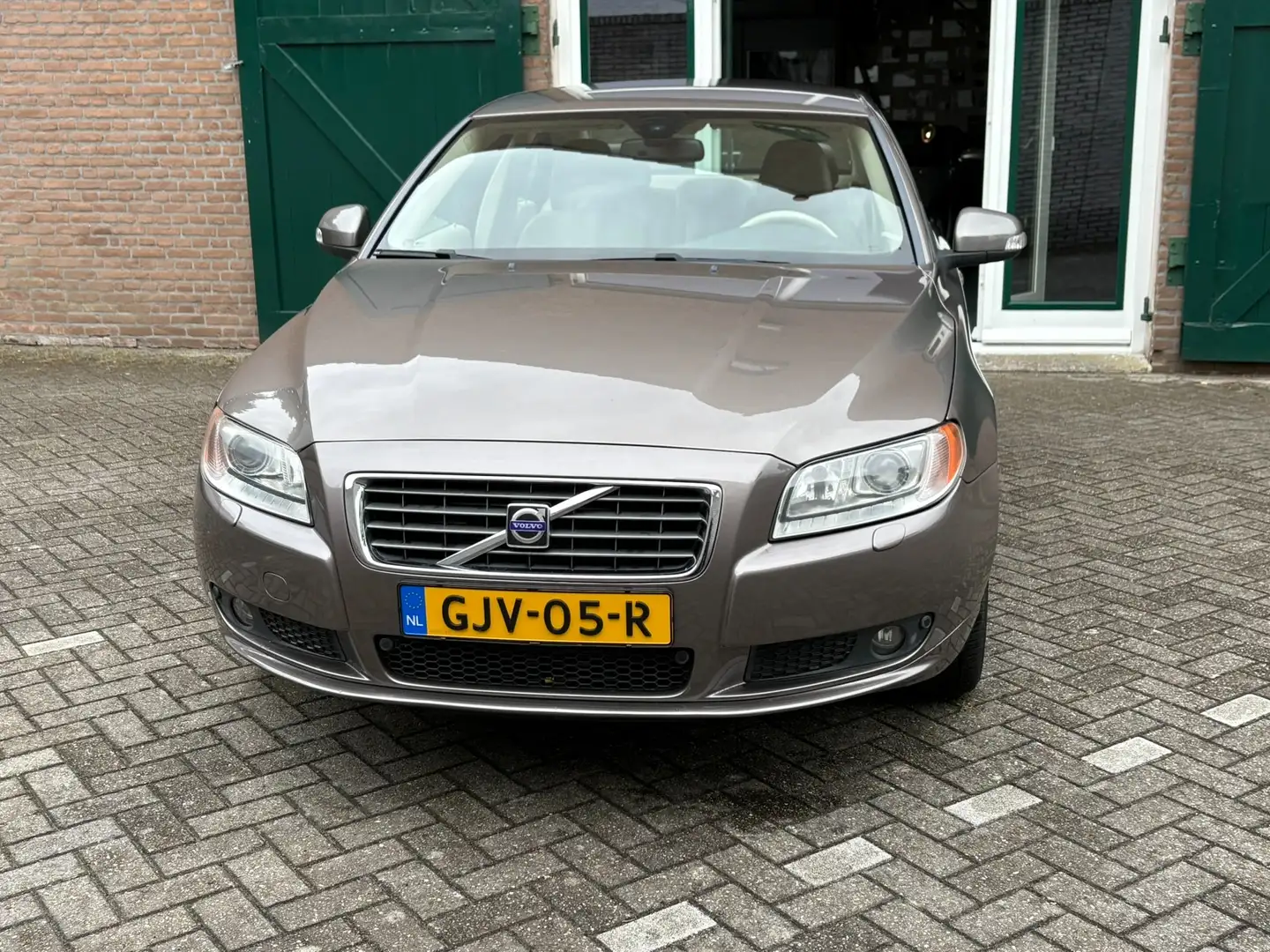 Volvo S80 2.5 T Kinetic Bronce - 2