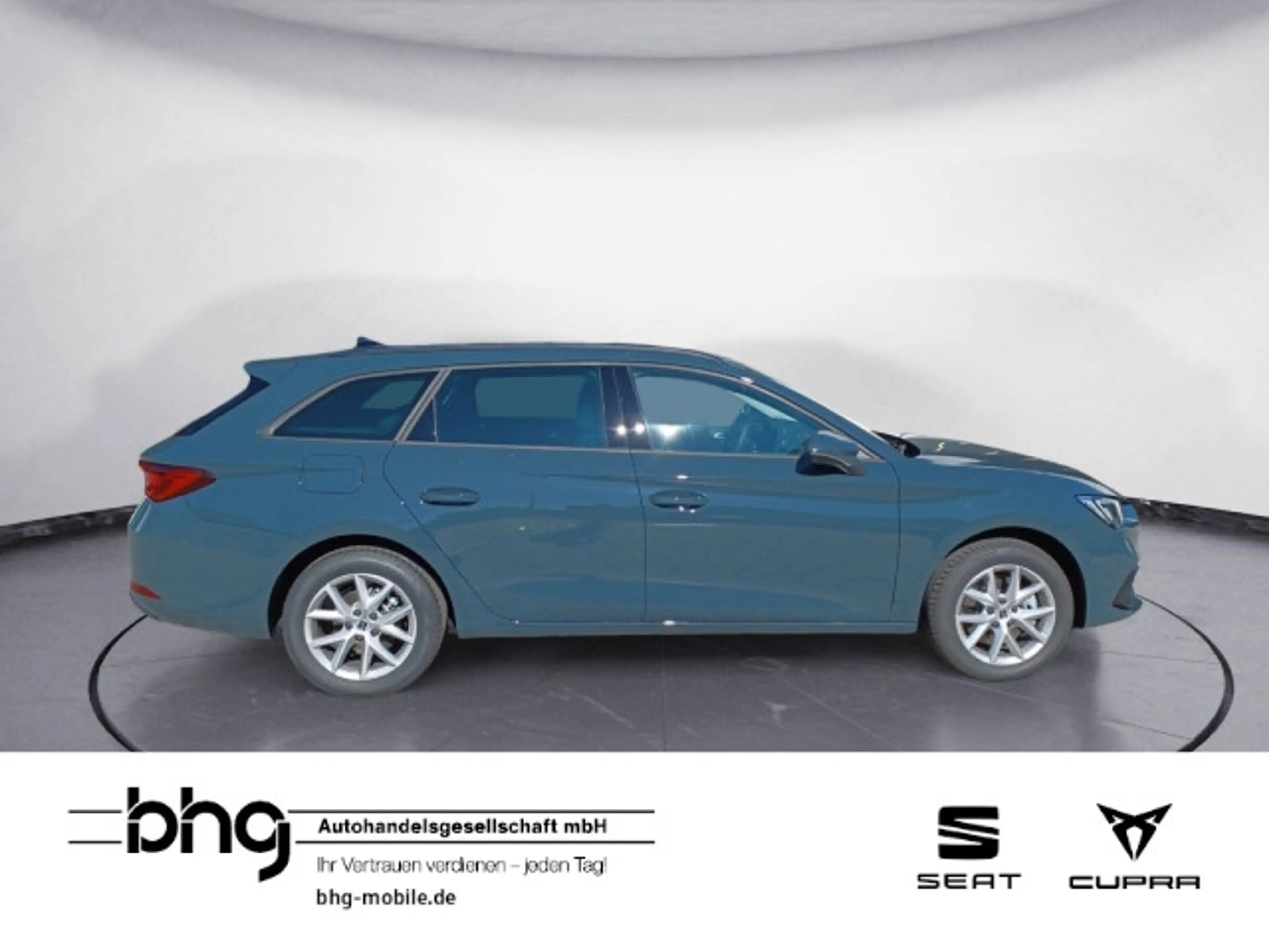 SEAT Leon Sportstourer Road Edition 2.0 TDI  7-Gang-D — photo 5