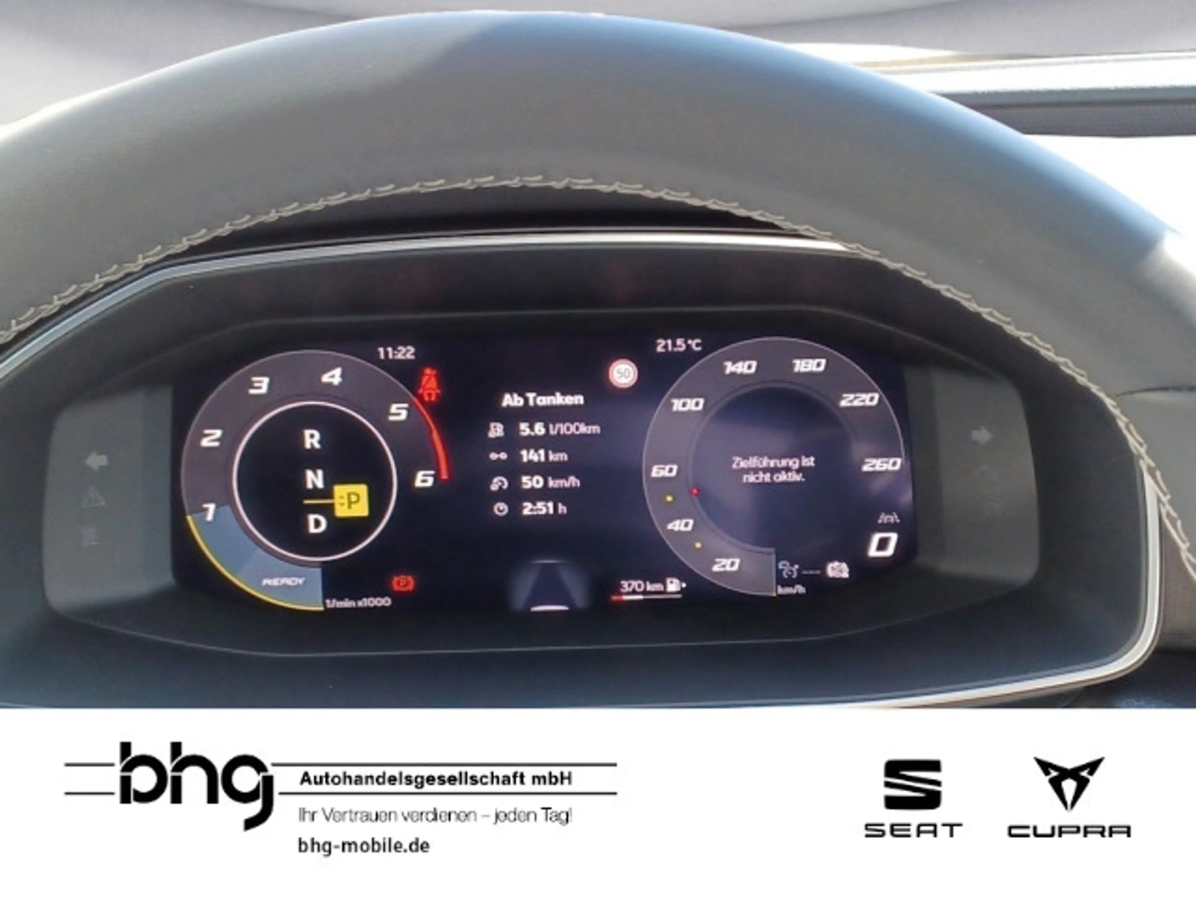 SEAT Leon Sportstourer Road Edition 2.0 TDI  7-Gang-D — photo 9