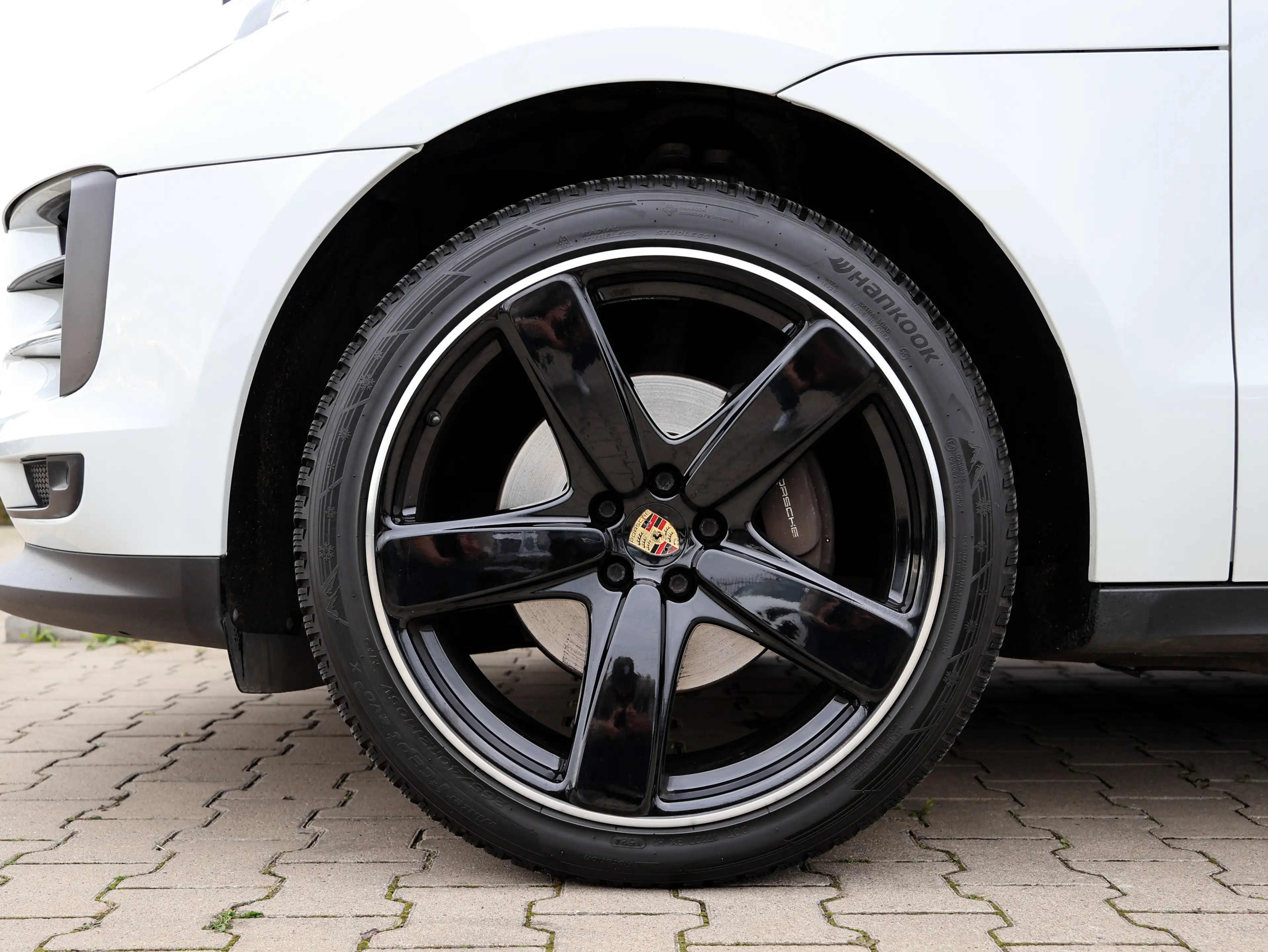 Porsche Macan - PANORAMA   PDLS+   STANDHZG.   20 ZOLL — photo 25